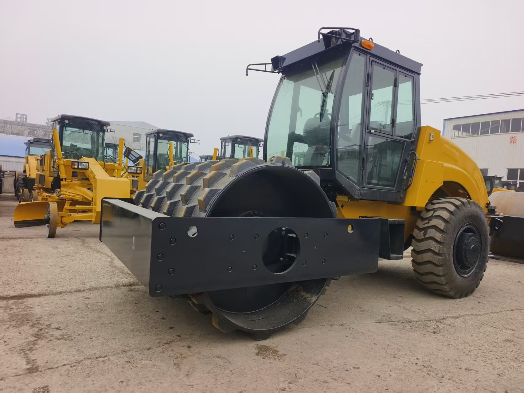 Global Road Roller Industry Analysis 2026